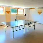 Bergoase Mit Pool & Sauna דירה שיידג