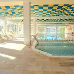 Bergoase Mit Pool & Sauna דירה שיידג