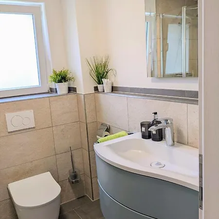 Bergoase Mit Pool & Sauna Apartment