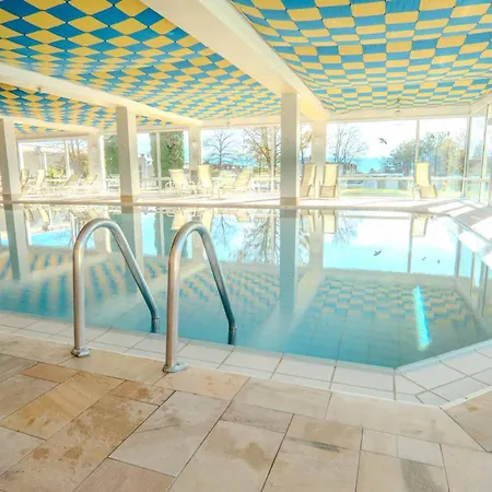 Bergoase Mit Pool & Sauna *